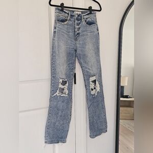 Womans Daze Denim Blue Distressed Jeans-size 27